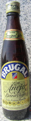 Brugal "Extra Viejo" (0,35 Liter Flasche)